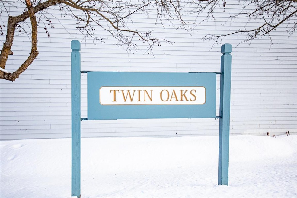 59 Twin Oaks Terrace, South Burlington, VT 05403 - photo 1