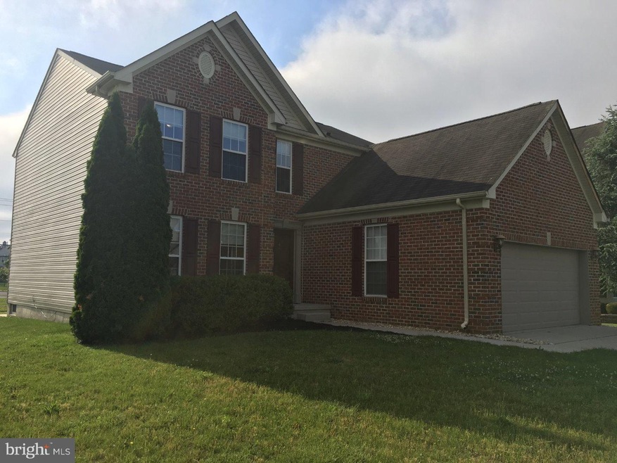 744 Sherwood Dr, Williamstown, NJ 08094 - photo 1