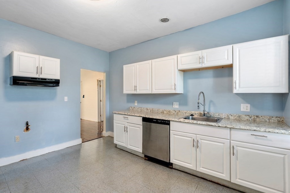 25 Astoria St unit 1, Mattapan, MA 02126 - photo 1