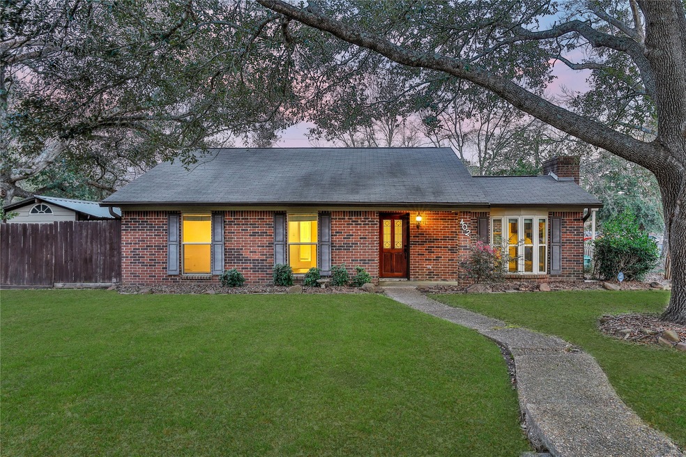 402 Odessa Dr, Magnolia, TX 77354 - photo 1