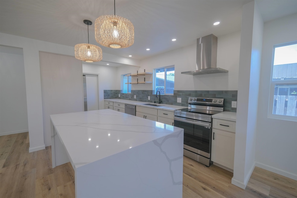 Sold $1,180,000 • Co-Listing Agent