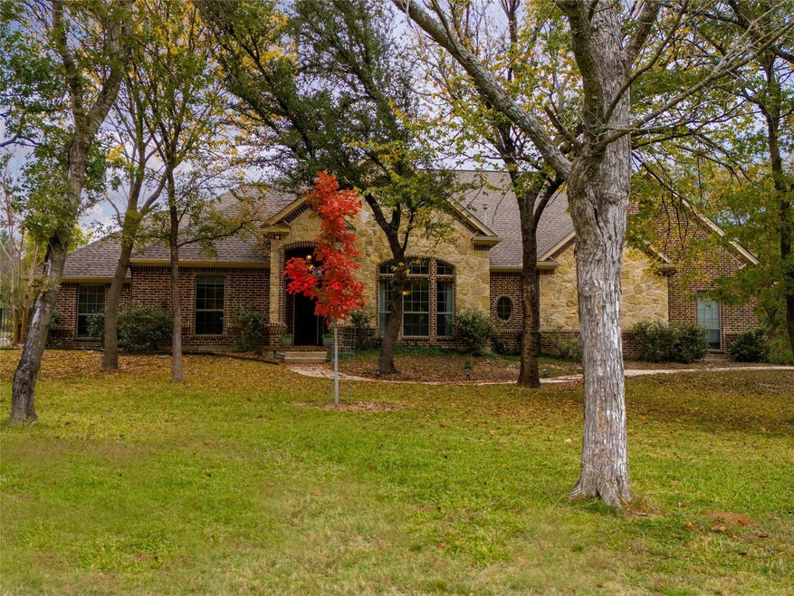828 Boling Ranch Rd, Azle, TX 76020 - photo 1