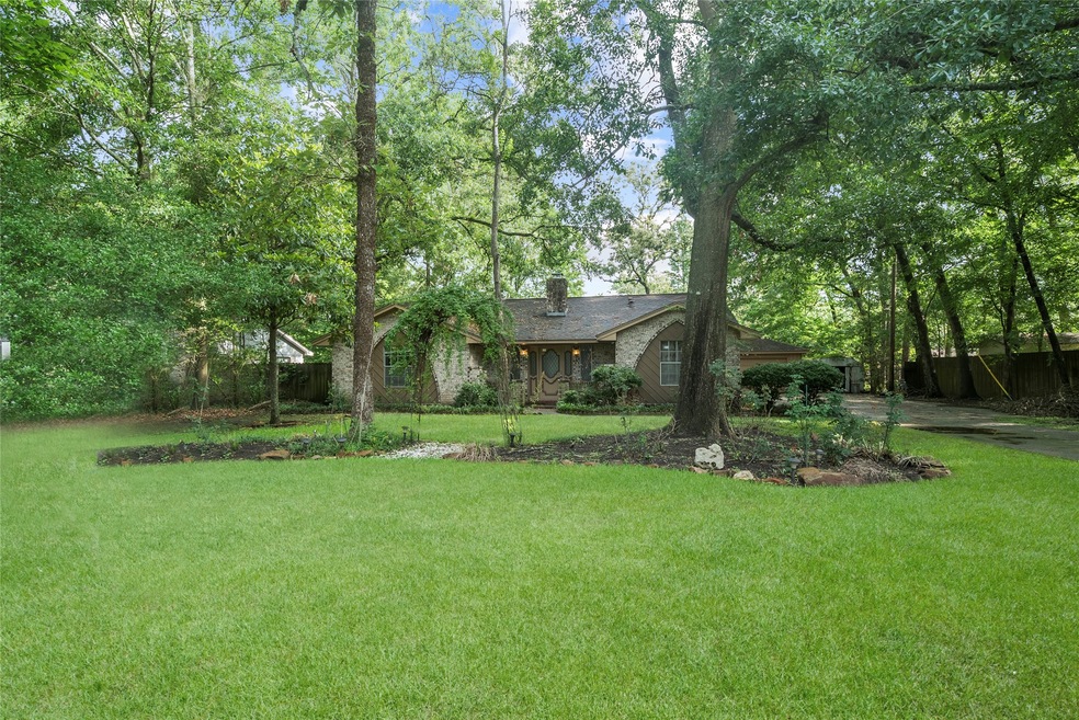 211 Oakwood Dr, Spring, TX 77386 - photo 1