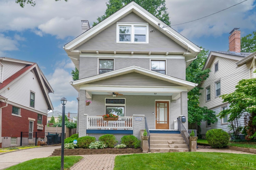 Pending $625,000 • Co-Listing Agent