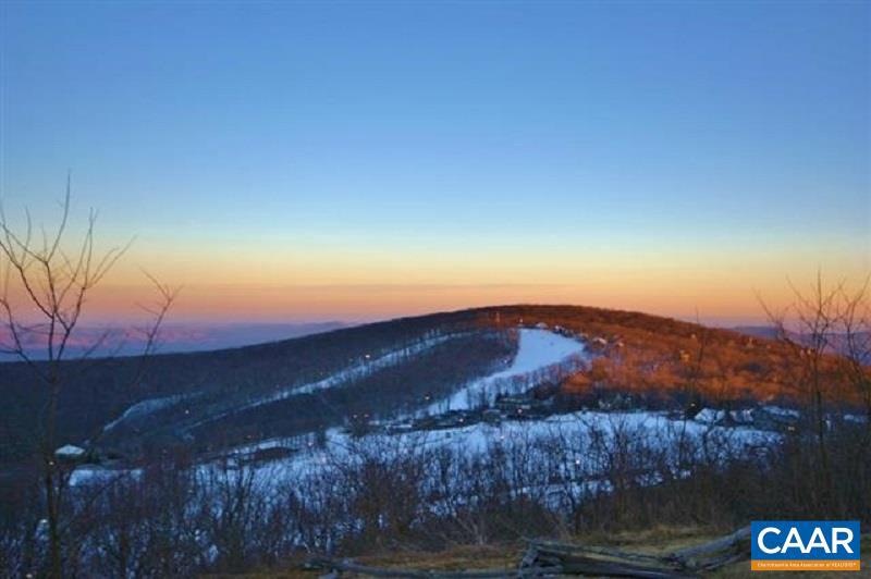 142 Eagles Ct, Wintergreen Resort, VA 22967 - photo 1