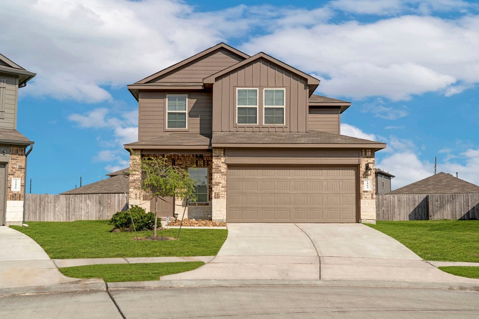 2403 Dancing Pine Dr, Spring, TX 77373 - photo 1