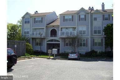 9298 Cardinal Forest Ln unit 101, Lorton, VA 22079 - photo 1