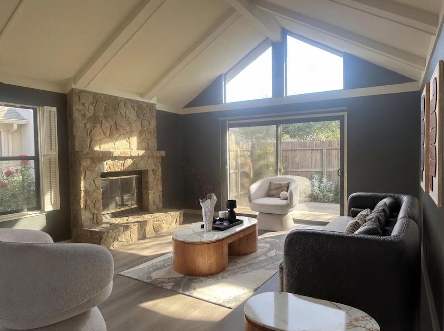 118 Nissen Rd unit 1, Salinas, CA 93901 - photo 1