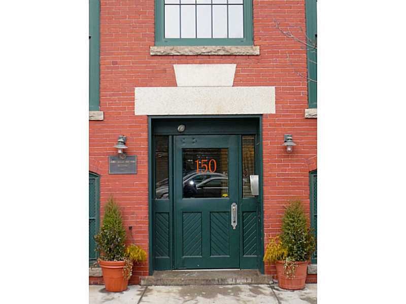 150 Chestnut St unit 5 I, Providence, RI 02903 - photo 1