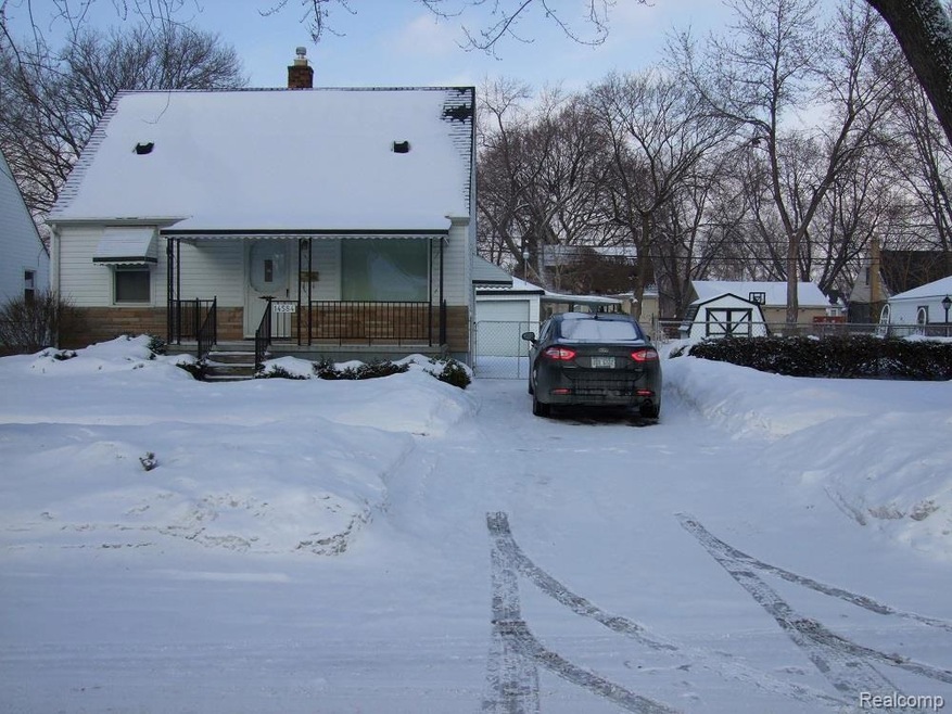 EXTRA WIDE 77 X 113 FOOT DOUBLE LOT