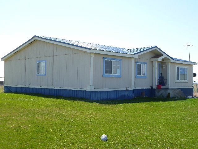 1299 W 600 N, Blackfoot, ID 83221 - photo 1