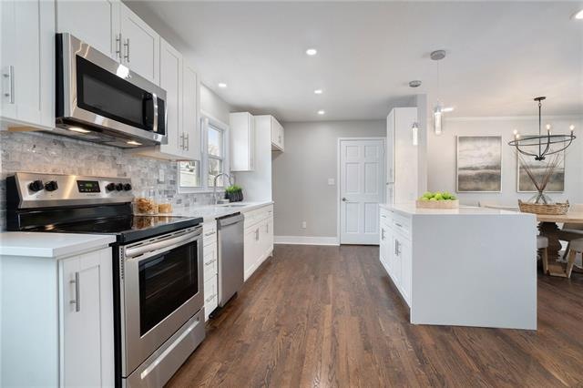 5205 Nieman Rd, Shawnee, KS 66203 - photo 1