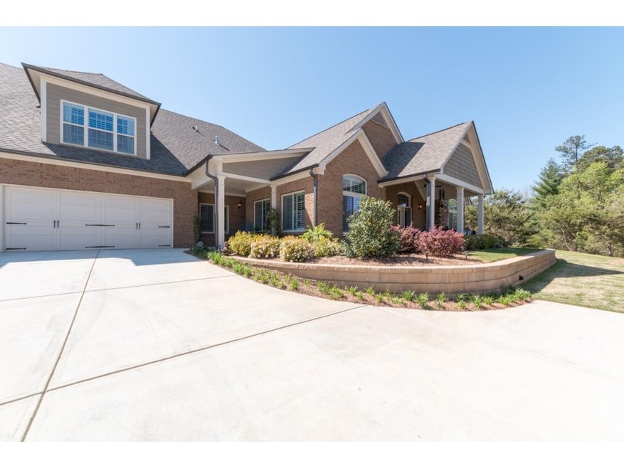 Gorgeous 3 bedroom 3 bath home in Brookhaven at Jo