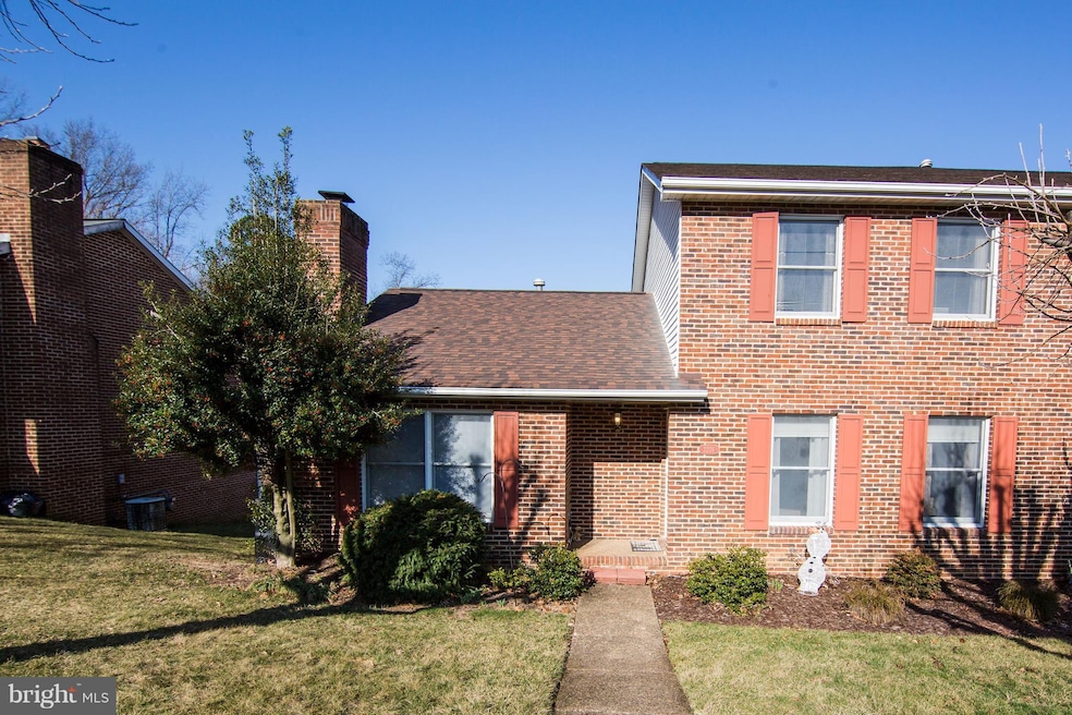 2221 Crystal Ln, Harrisonburg, VA 22801 - photo 1