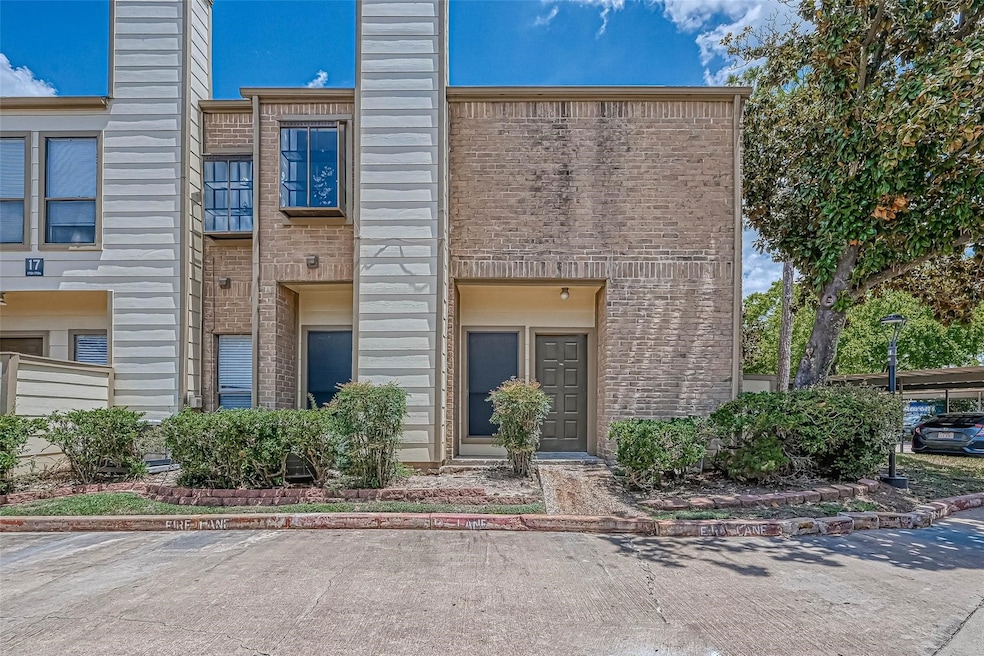 8299 Cambridge St unit 1705, Houston, TX 77054 - photo 1