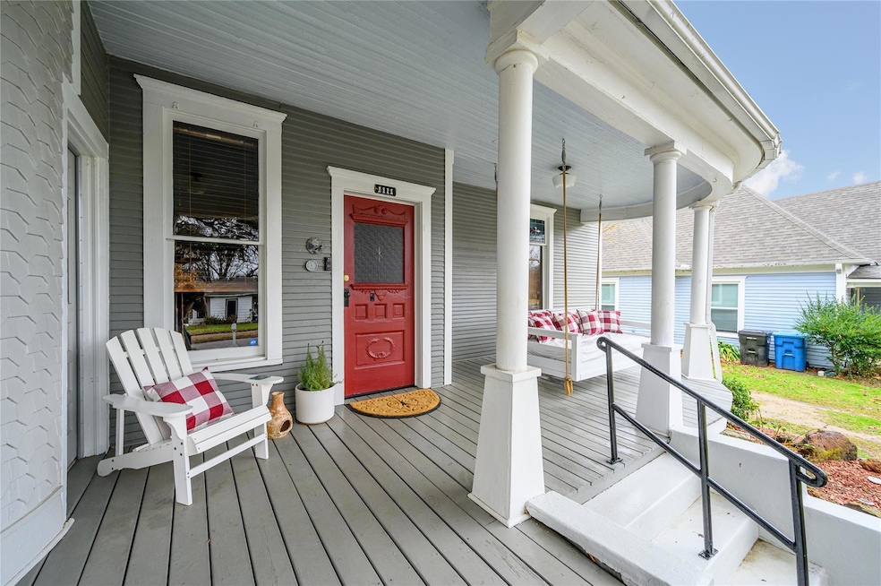 1111 W Main St, Denison, TX 75020 - photo 1