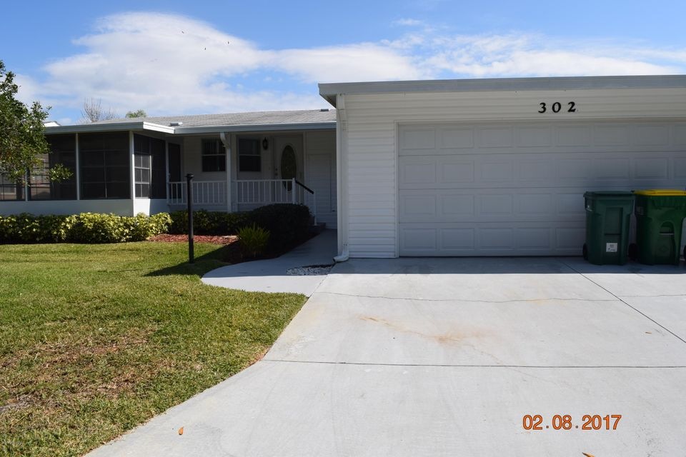 302 Scenic Dr, Cocoa, FL 32926 - photo 1