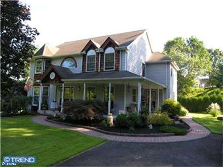 781 Harding Ave, Langhorne, PA 19047 - photo 1