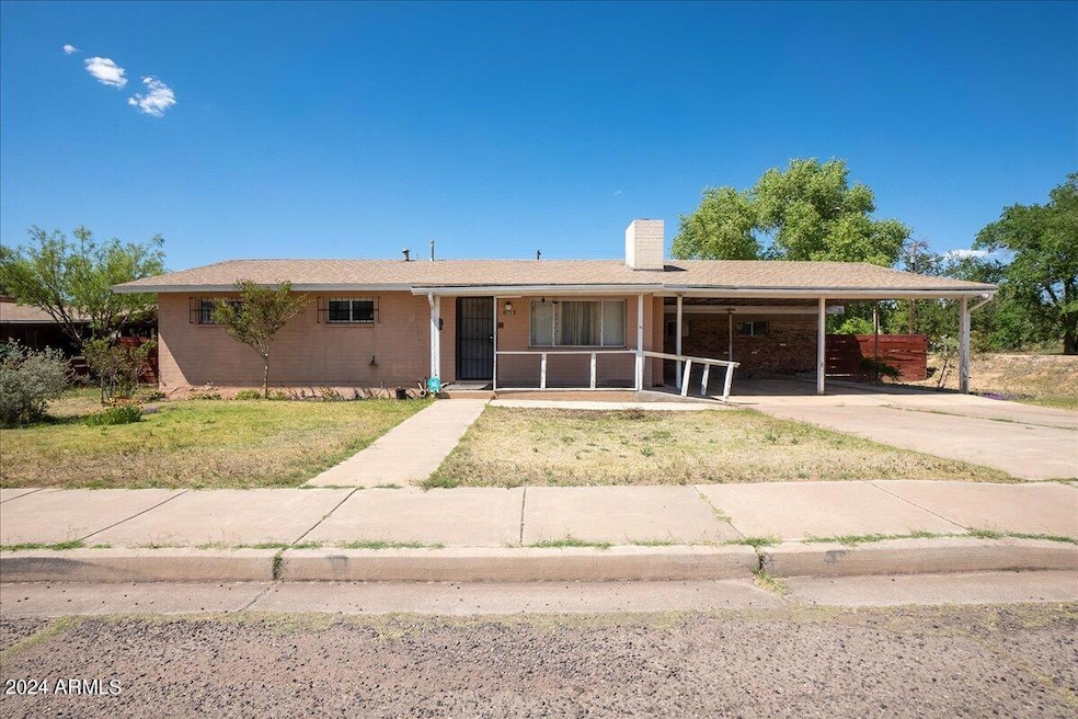 1626 E 11th St, Douglas, AZ 85607 - photo 1