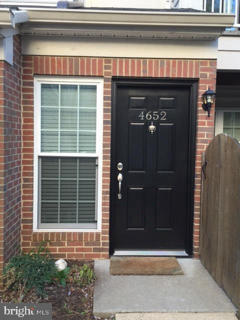 4652 Lawton Way unit 3, Alexandria, VA 22311 - photo 1