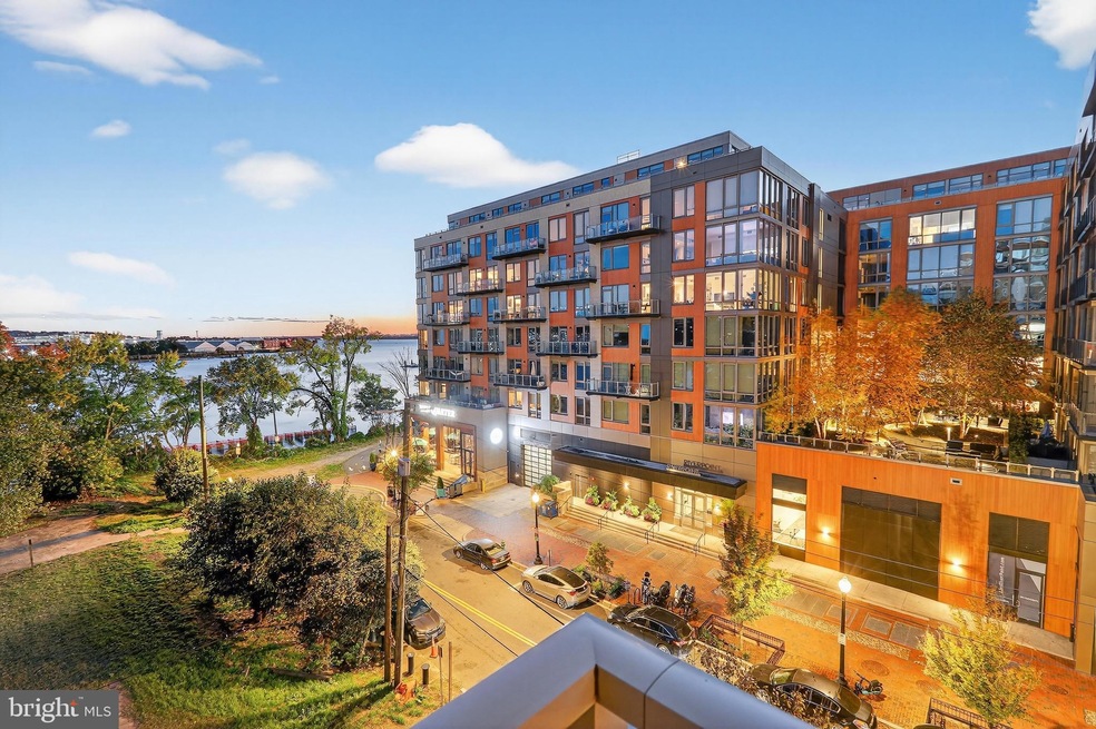 Peninsula 88 unit 509, Washington, DC 20024 - photo 1