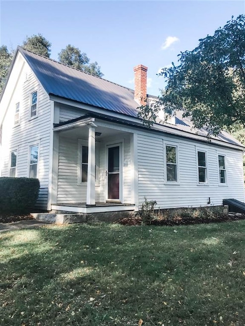 69 Crescent St, Henniker, NH 03242 - photo 1