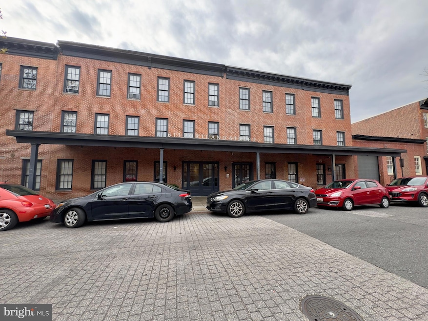 613 Portland St unit 17, Baltimore, MD 21230 - photo 1