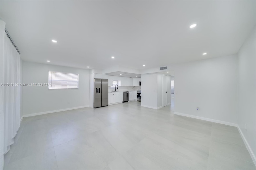 4155 SW 66th Terrace unit 104, Davie, FL 33314 - photo 1