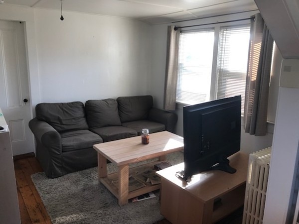 3 Hawkes St unit 3, Marblehead, MA 01945 - photo 1