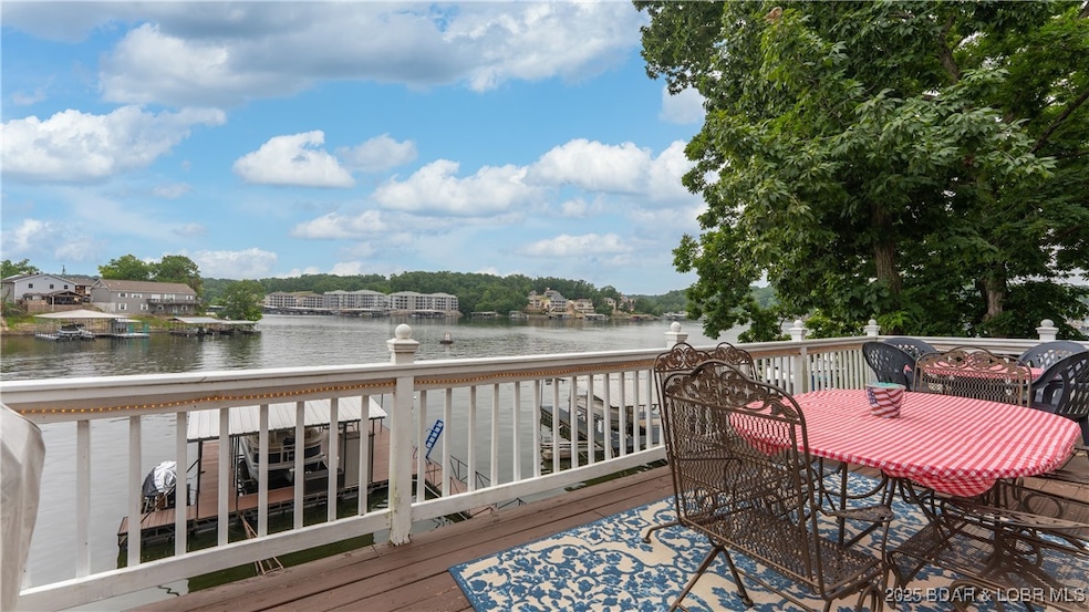 For Sale $419,900 • Co-Listing Agent