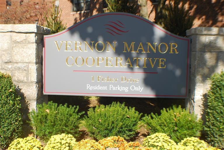 Pending $120,000 • Co-Listing Agent