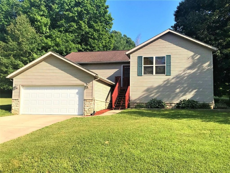 115 Grand Ridge Rd, Howard, OH 43028 - photo 1