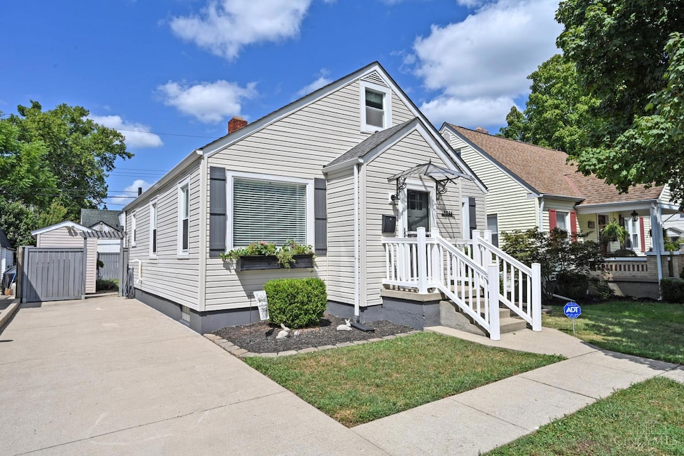 Sold $250,000 • Co-Listing Agent