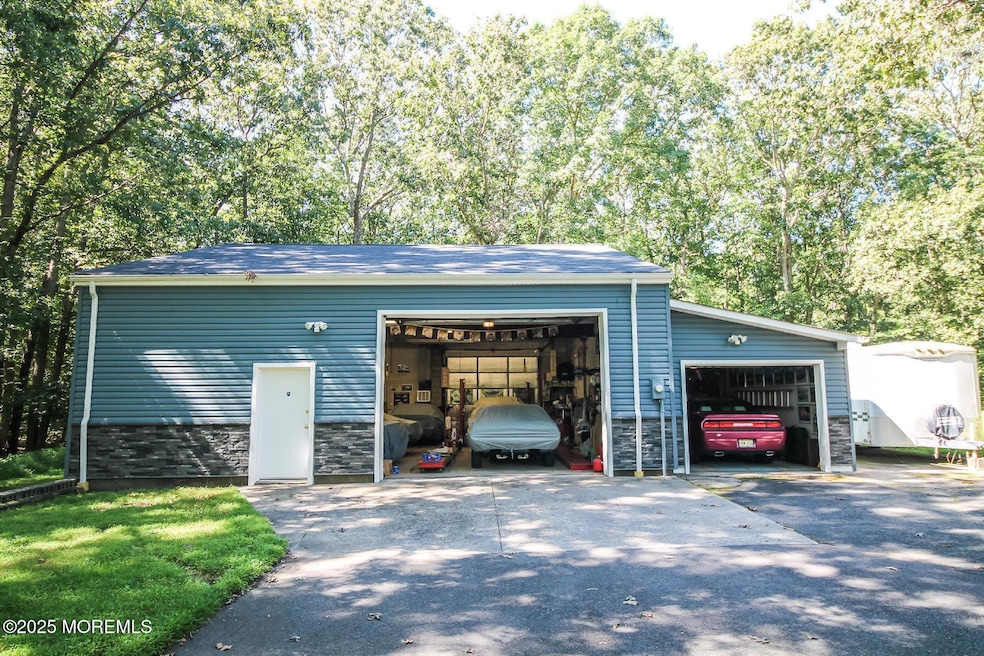 732 Monmouth Rd, Cream Ridge, NJ 08514 - photo 1