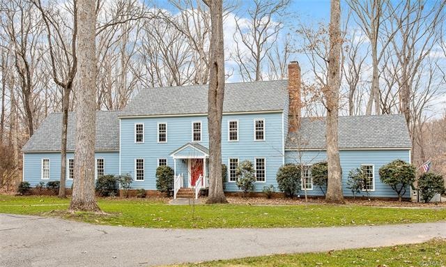Welcome to 3112 Mount Hill Drive!