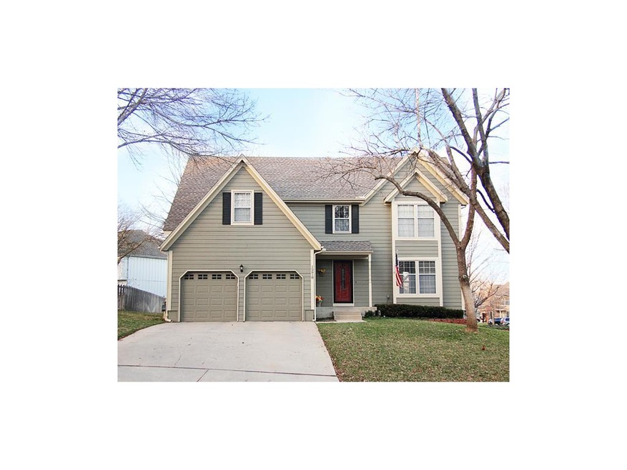 Beautiful & charming 2 Story.  Low Maintenance Har