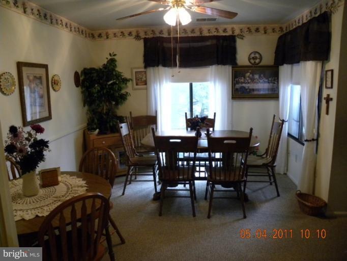 1034 Brinker 201 Dr unit 201, Hagerstown, MD 21740 - photo 1