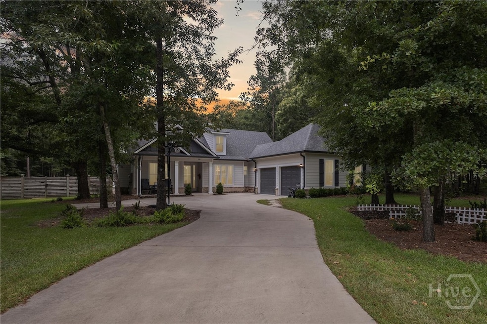 Welcome Home to 100 Timber Creek Dr  Rincon, Ga  31326