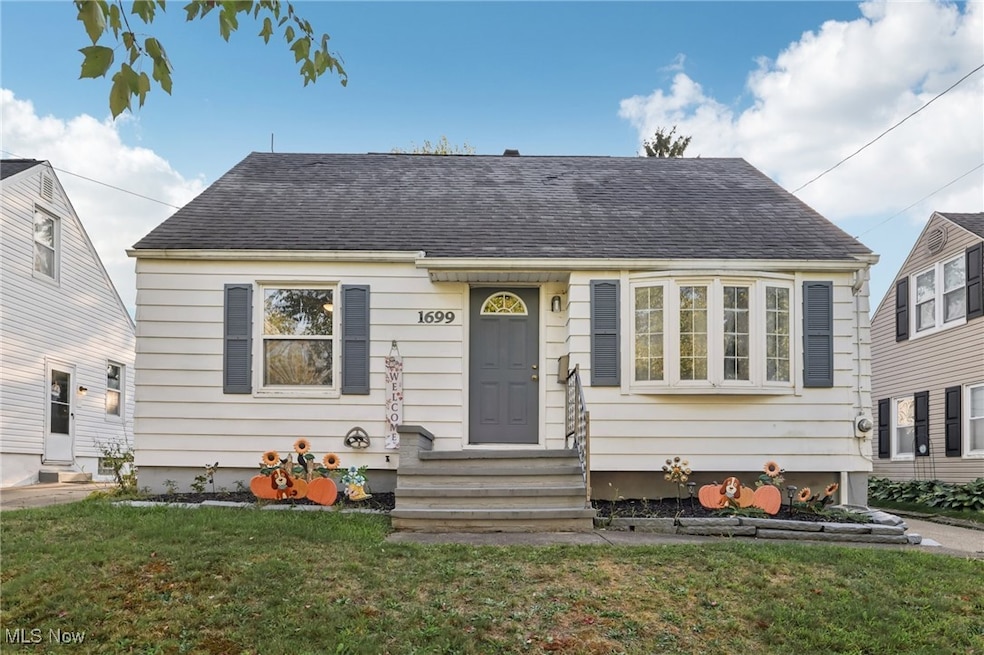 1699 Redwood Ave, Akron, OH 44301 - photo 1