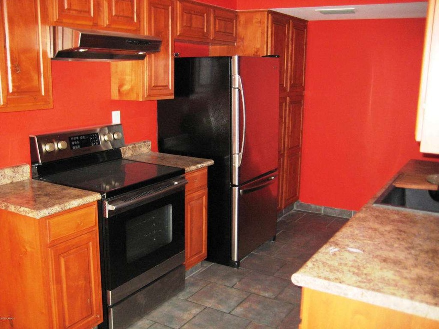 Bounty CT - Kitchen - 2