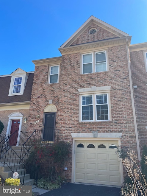 7705 Jewelweed Ct, Springfield, VA 22152 - photo 1