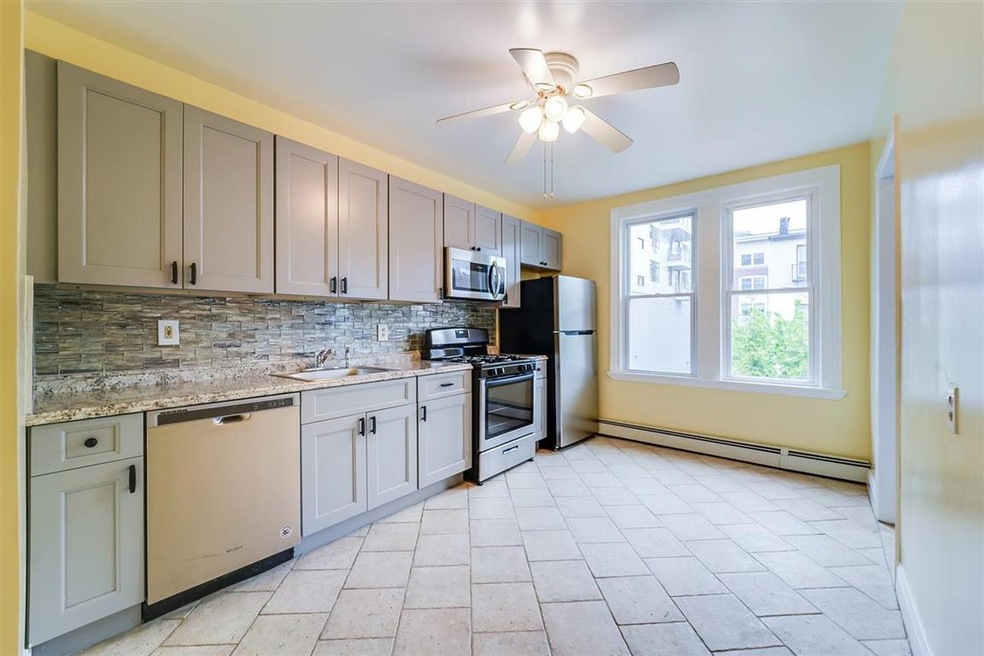 48 47th St unit 2, Weehawken, NJ 07086 - photo 1