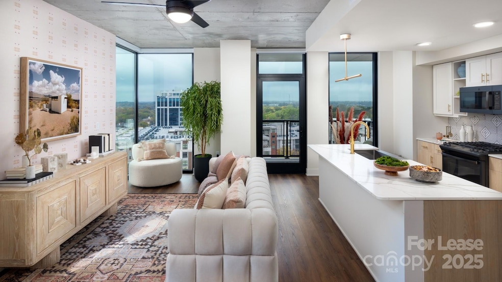 124 E Kingston Ave unit B1-B, Charlotte, NC 28203 - photo 1