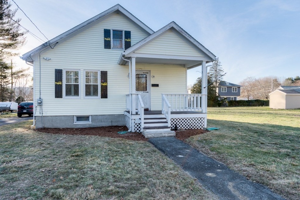 258 Providence Rd, South Grafton, MA 01560 - photo 1