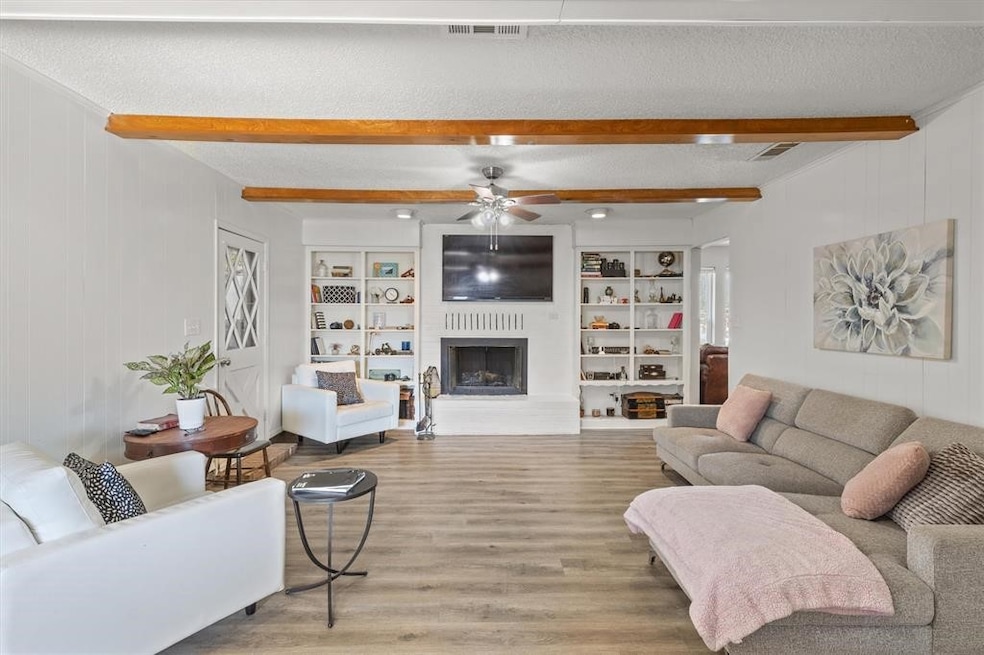 For Rent $2,500/month