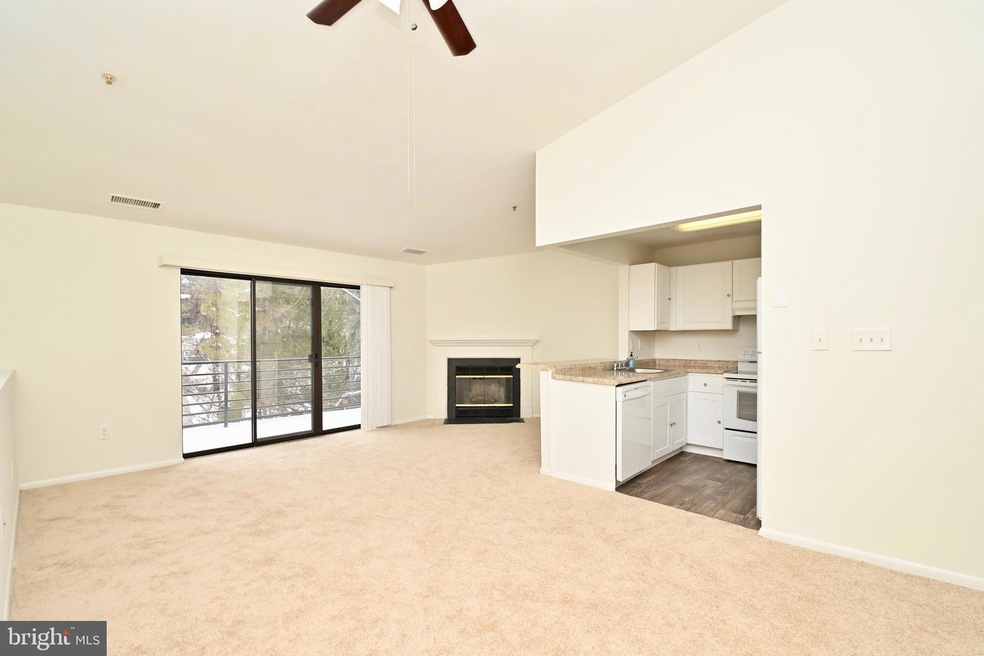 84 Ashlar Hill Ct, Parkville, MD 21234 - photo 1