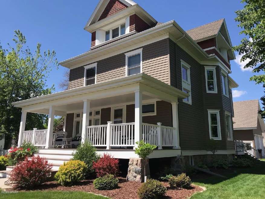 204 4th Ave, Cando, ND 58324 - photo 1