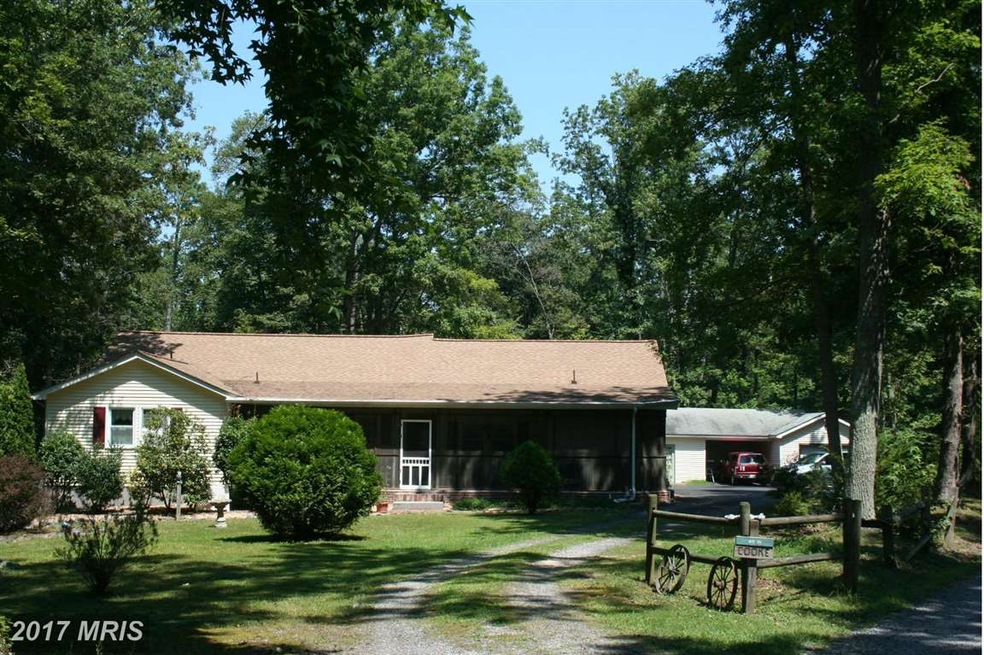 1111 Kings Hwy, Colonial Beach, VA 22443 - photo 1