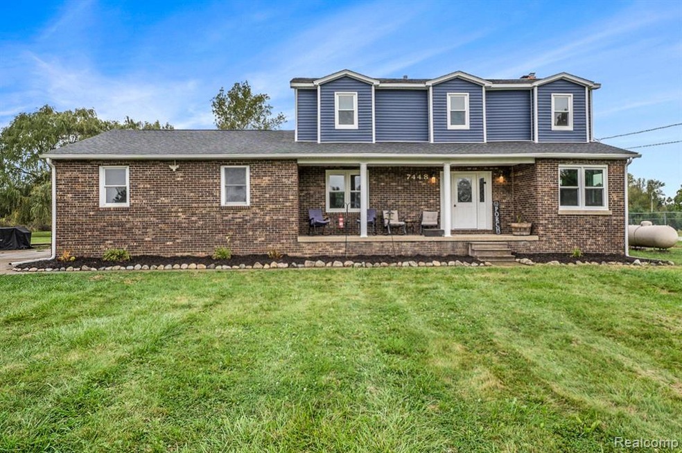7448 Baldwin Rd, Swartz Creek, MI 48473 - photo 1