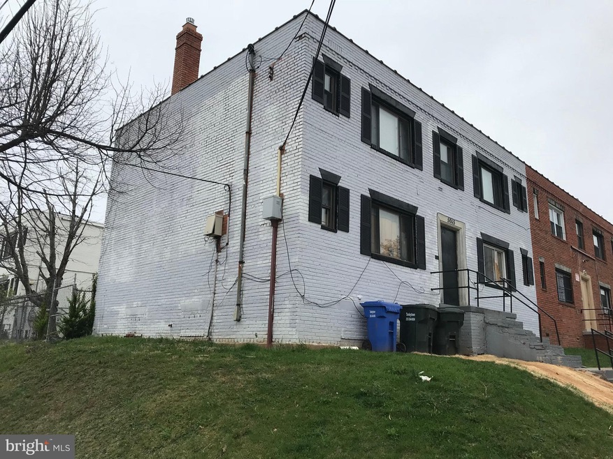 5045 Hanna Place SE, Washington, DC 20019 - photo 1